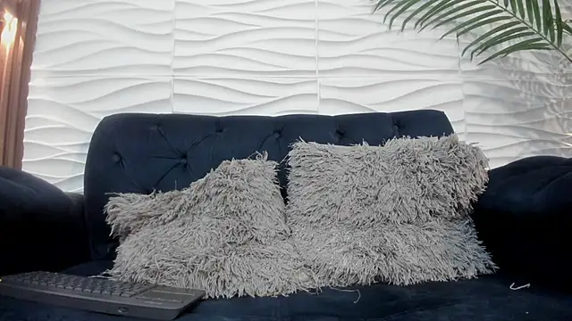 Pavo_tv Adlı Modelin Canlı XXX Sohbeti