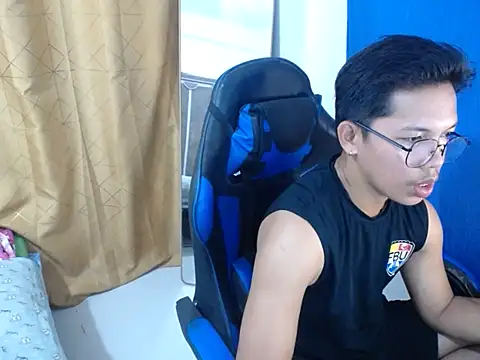 Chat +18 de holly_oreo ao vivo