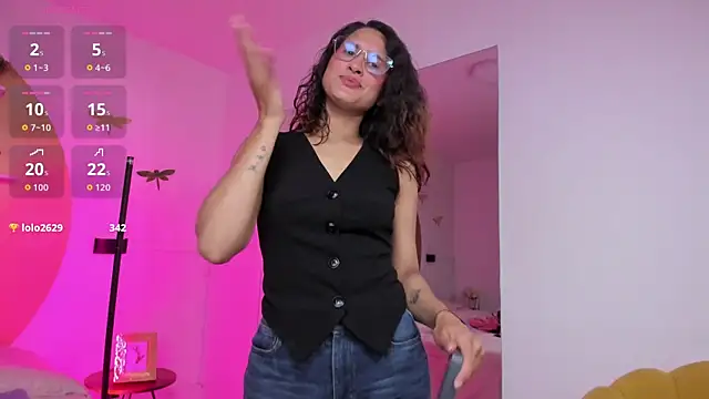AmbarOnix's Live XXX Chat