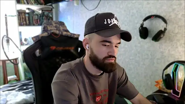 _Serious_Man Live XXX-Chat