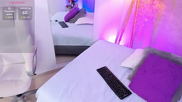 دردشة __Izumii__ الجنسية المباشرة