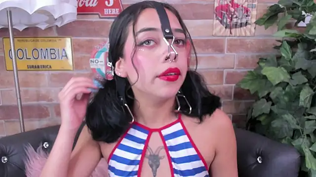 foxy_hannahn Live XXX chat
