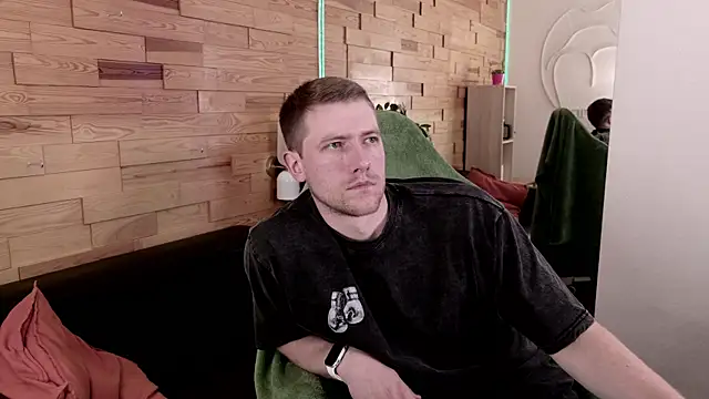 EthanPinkman 라이브 XXX 채팅