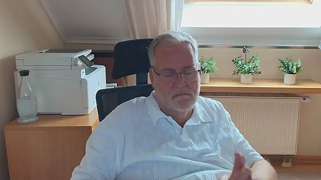Živý XXX chat subbear1968