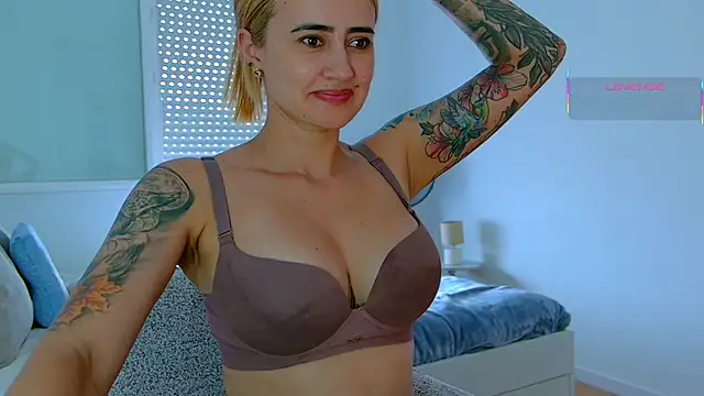 pennyyy_'s Live XXX Chat