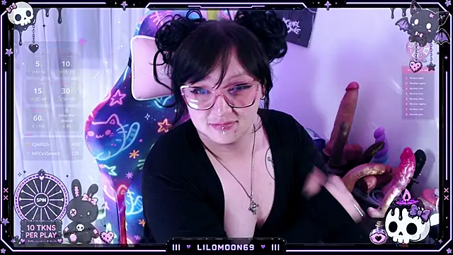LiloMoon69 Chat XXX live