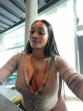 ___Nessa Chat XXX in diretta