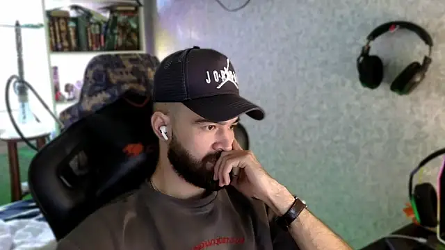 Онлайн чат XXX _Serious_Man