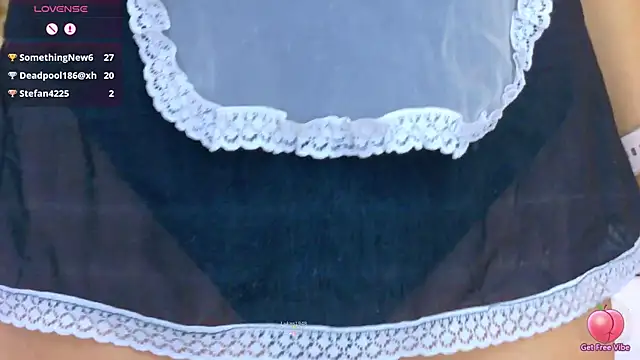 AdelinaVans Chat XXX in diretta
