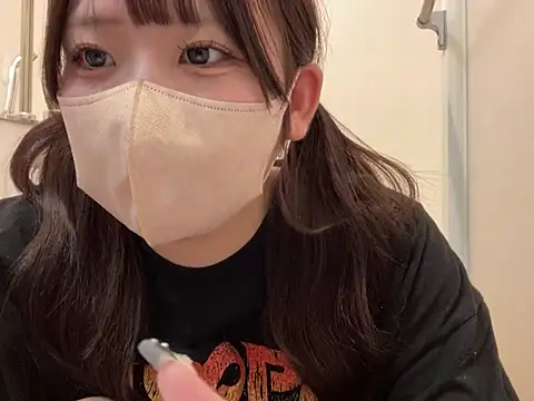 shina_mo_n_ch's Live XXX Chat