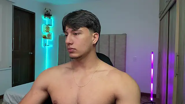 CHRIS_MORGAN1's Webcam Show