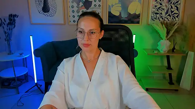 Charlotte_Hudson's Live XXX Chat