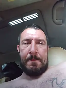 แชท XXX สดของ UncutHammer69