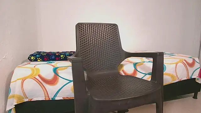 XXX chat uživo modela k_florez