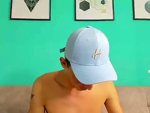 MaikolOrtizz Live XXX Chat