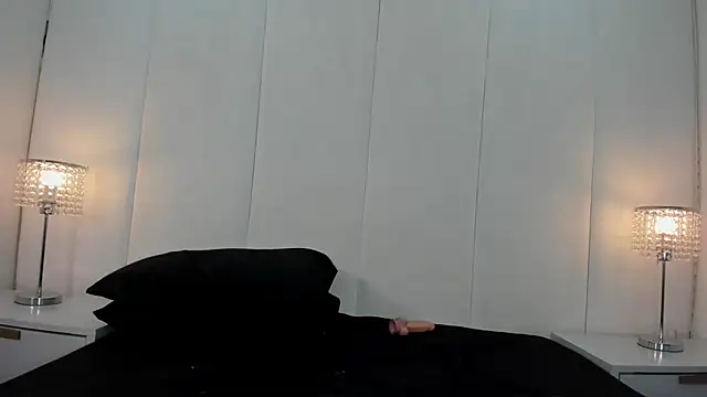 Evaa_Martinez Chat XXX live