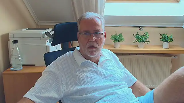 subbear1968's Live XXX Chat