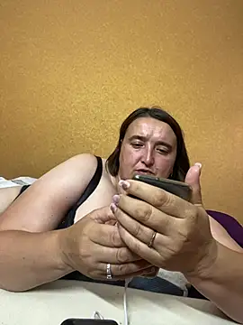 LiluHot Chat XXX live