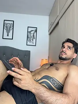 Maximiliano_ford Live XXX-chat