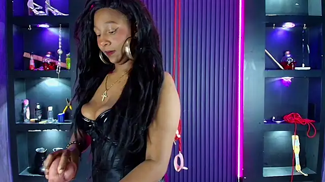 Czat XXX na żywo – MrEbonybdsm