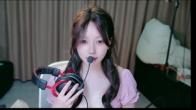 xiaomao-2026's Live XXX Chat