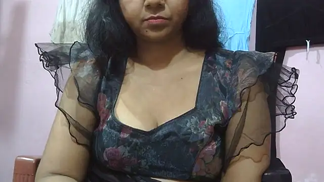 Pooja-suman Live XXX-Chat
