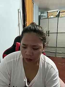 Živý XXX chat -CLARAMommy-