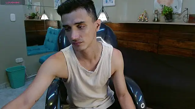FelipeFriendly – Naživo XXX chat