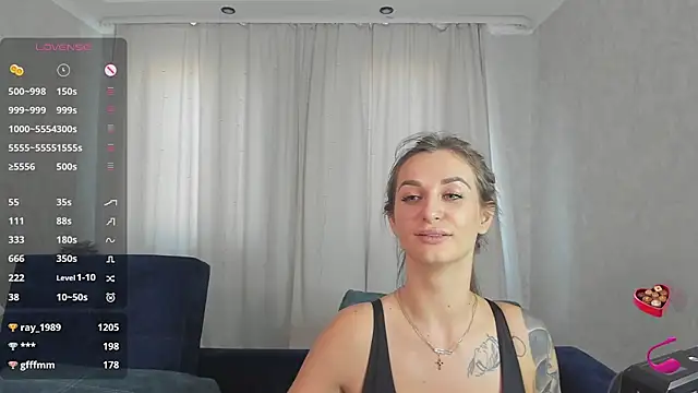 Adelina_Langoria Chat XXX in diretta
