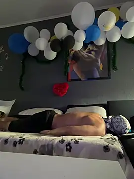 Mohdollmen's Live XXX Chat