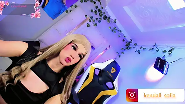 Živý XXX chat Sophiaa_doll_