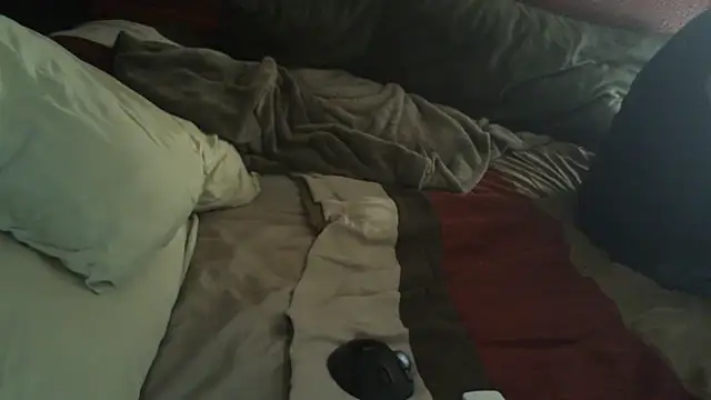 immikew1975's Live XXX Chat