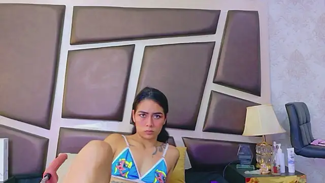 NicoleEsposito Chat XXX in diretta