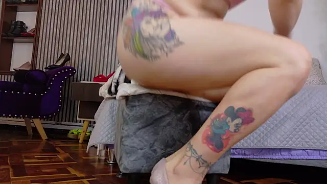 Scarlet_Hiit Live XXX-Chat