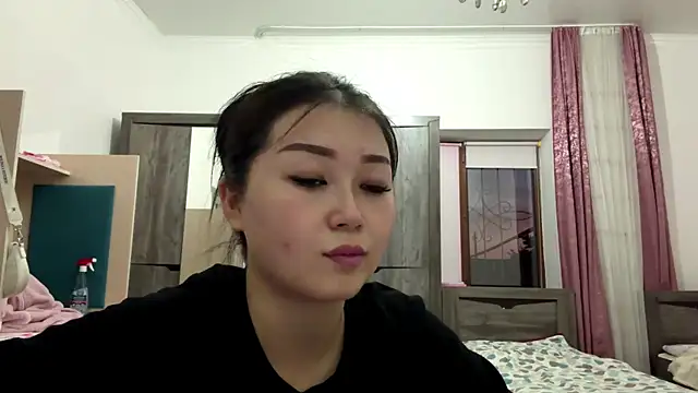 Milkyhope Chat XXX in diretta