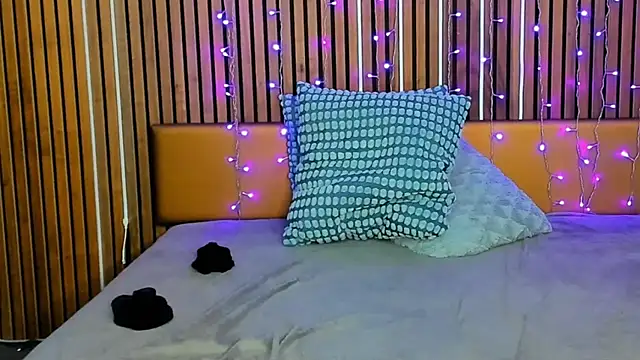 แชท XXX สดของ AshleyNova21