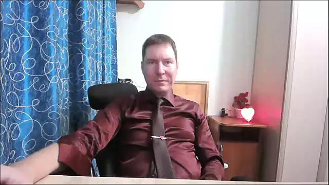 Merovingen7 Adlı Modelin Canlı XXX Sohbeti