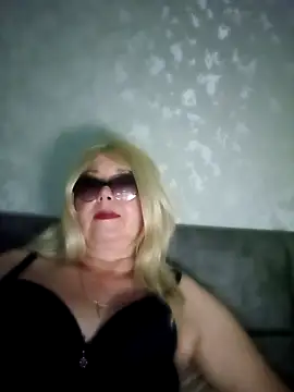 Vita72219's Live XXX Chat