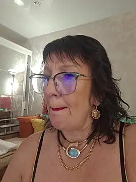 Show de LaliaMia na webcam