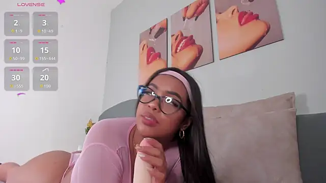 Chatroom XXX en direct de CannelaSmith