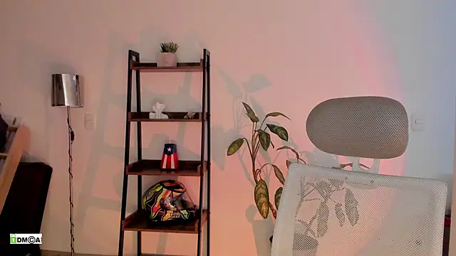 Chat XXX en directo de urcute_kitten