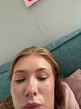 _Leya_'s Live XXX Chat