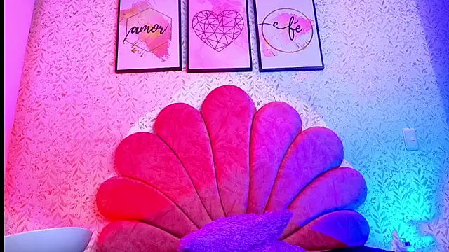 artemisa_aly's Live XXX Chat