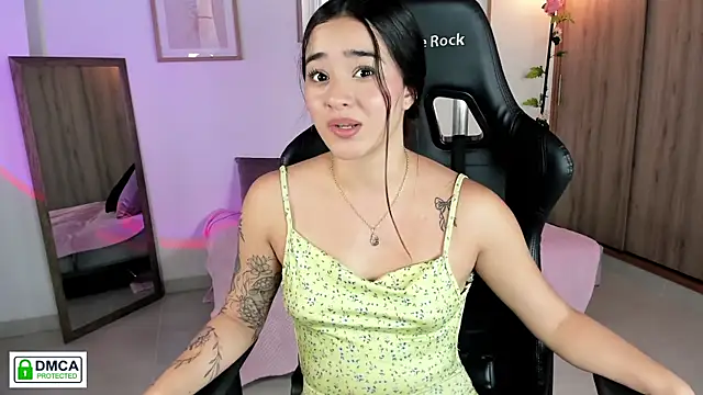 Veronica_isaza__ Adlı Modelin Canlı XXX Sohbeti