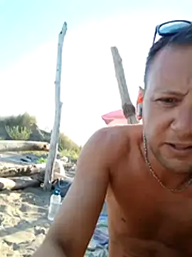 Živý XXX chat Alley87