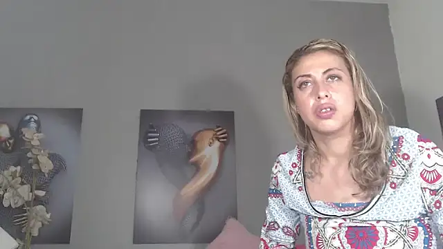 Živý XXX chat AntonellaBlanc