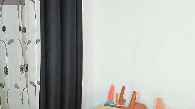 CERTIFIED_SQUIRTER's Live XXX Chat