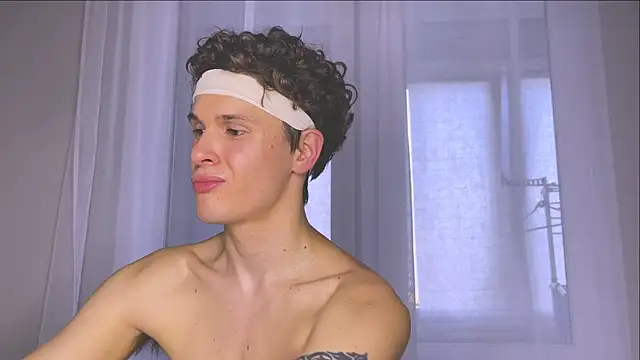 צ'אט XXX בשידור חי של alyx_garden