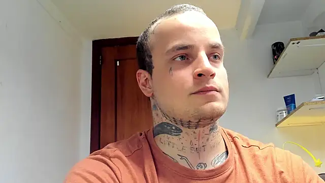 Živý XXX chat layneinchains