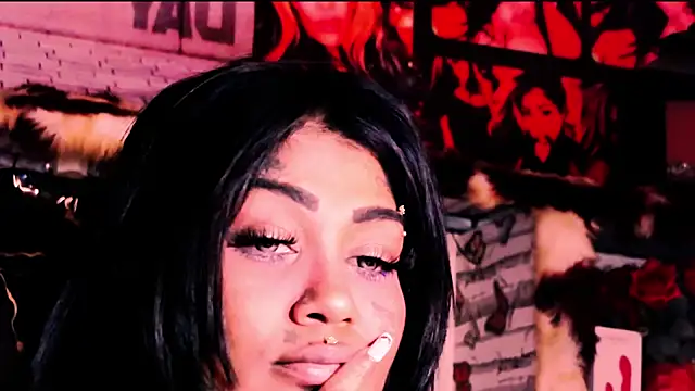 indian_dreamgirl Adlı Modelin Canlı XXX Sohbeti